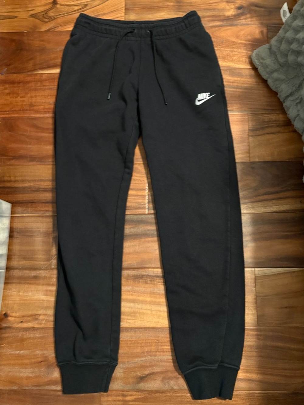 Nike Club Fleece Jogger Sweatpants Black XS‎ Womens Athleisure Lounge (1228)